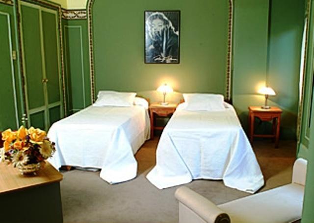 Hotel Londres 35 Сантьяго Номер фото