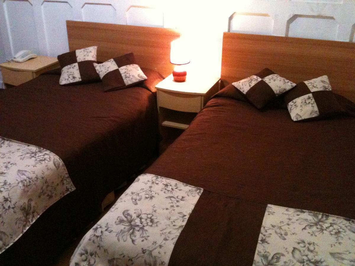 Hotel Londres 35 Сантьяго Номер фото